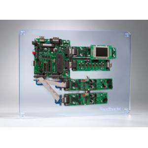 Audio DSP Trainer Module livré avec cables, alimentation et software.